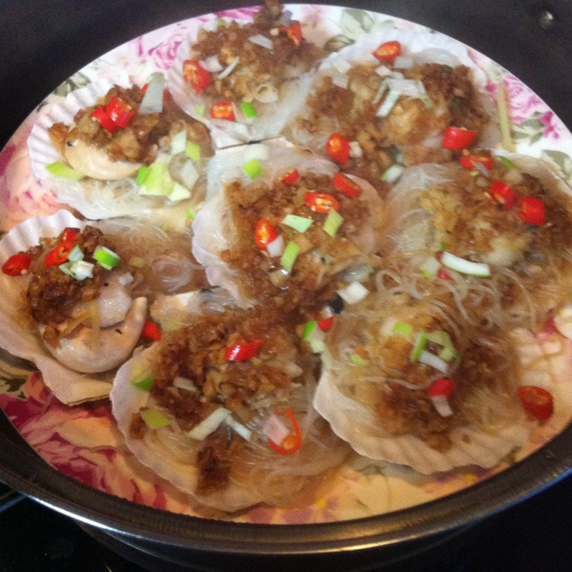 蒜蓉粉丝蒸扇贝