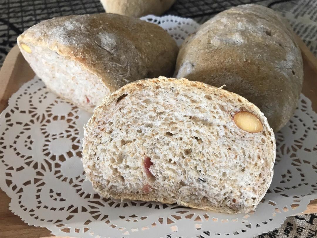 无油无糖全麦果干面包