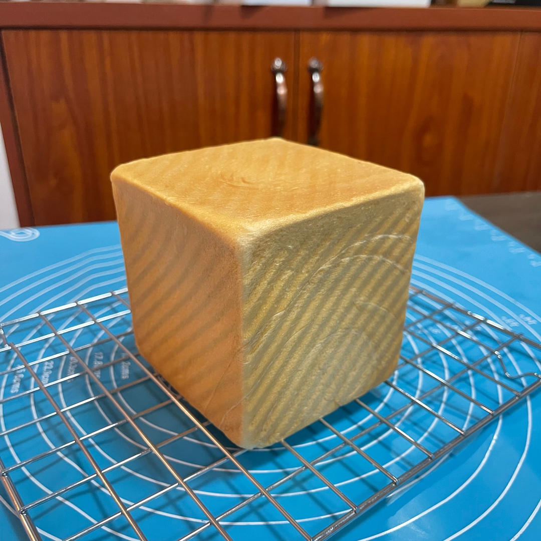 纯奶手撕吐司