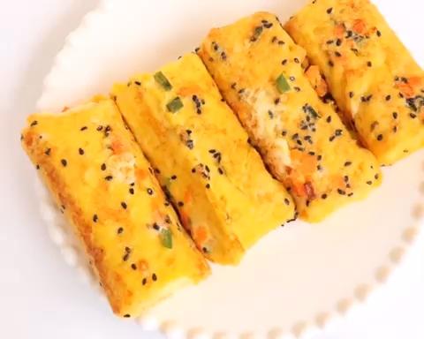 海苔肉松吐司卷