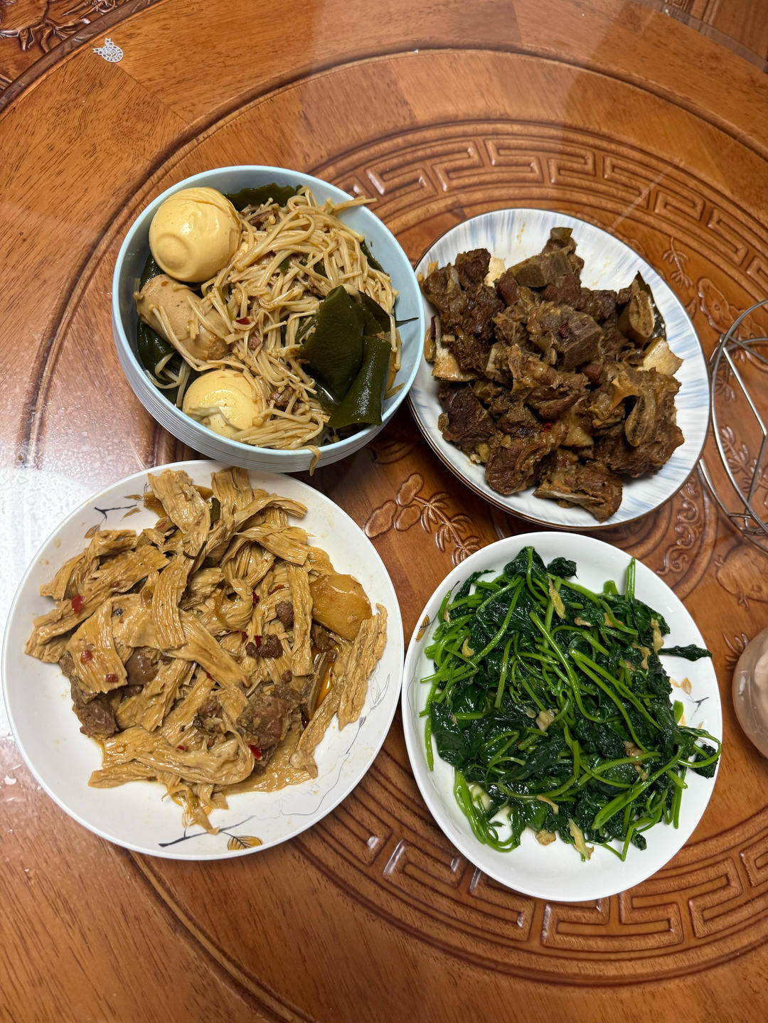 家常红烧牛排骨