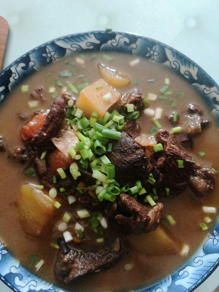 番茄土豆炖牛腩
