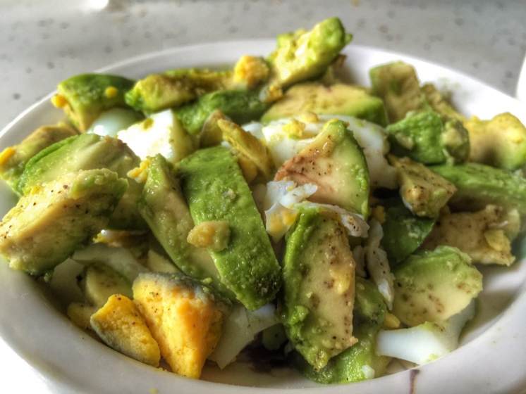 早餐之牛油果鸡蛋沙拉