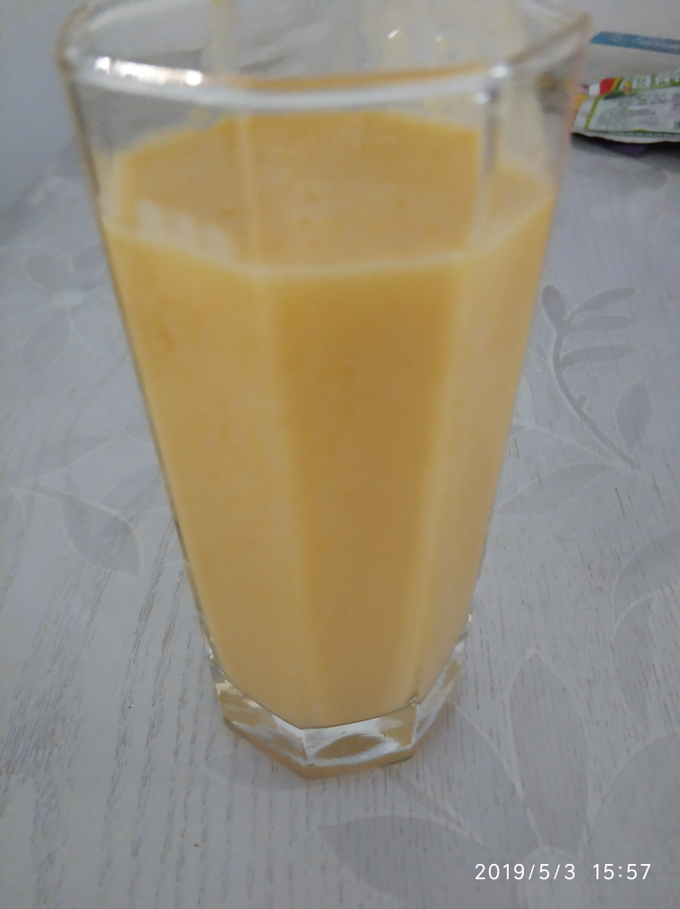 芒果酸奶汁