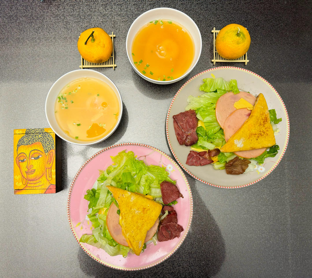 早餐水煮荷包蛋