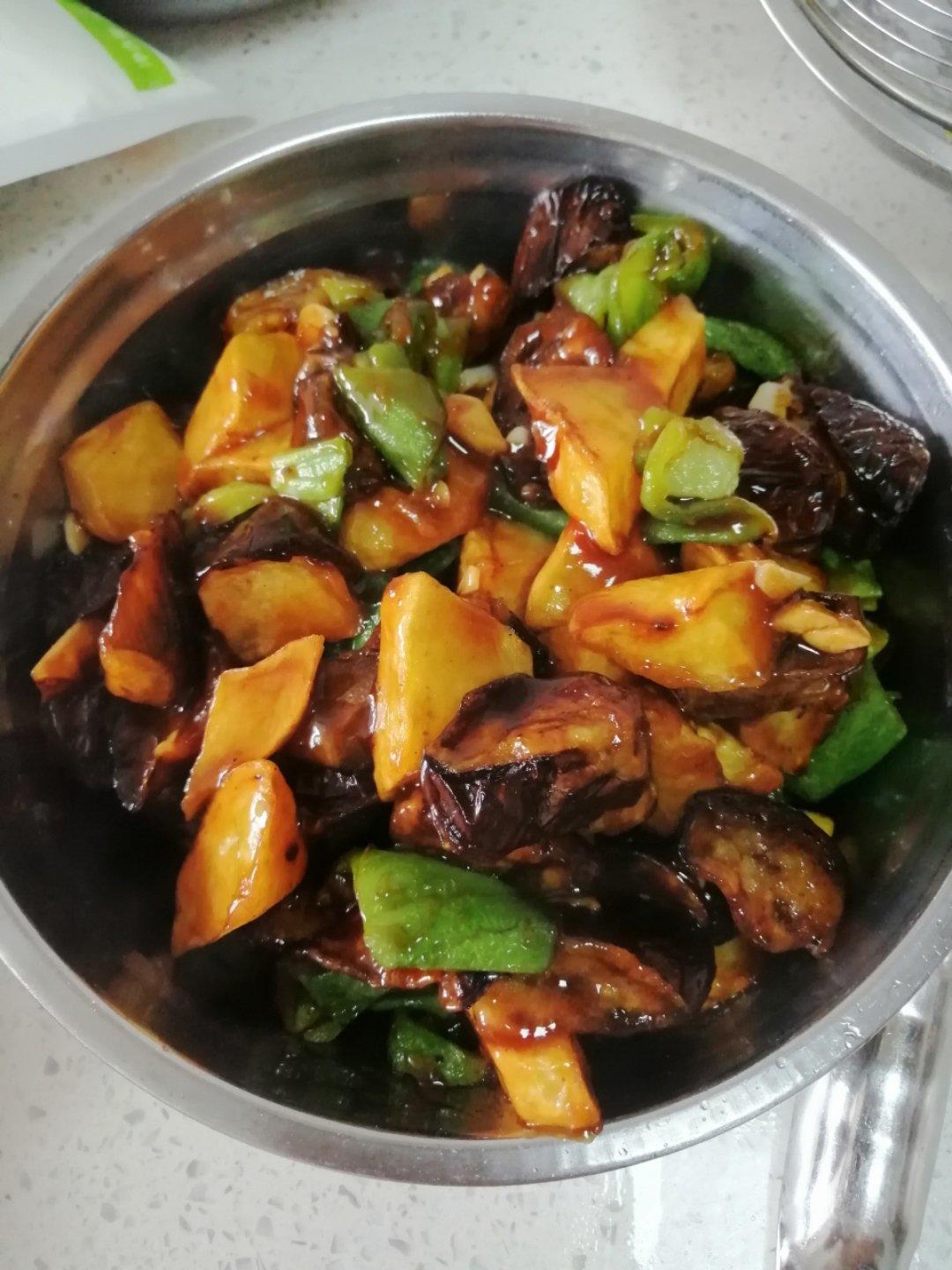 超级下饭的地三鲜