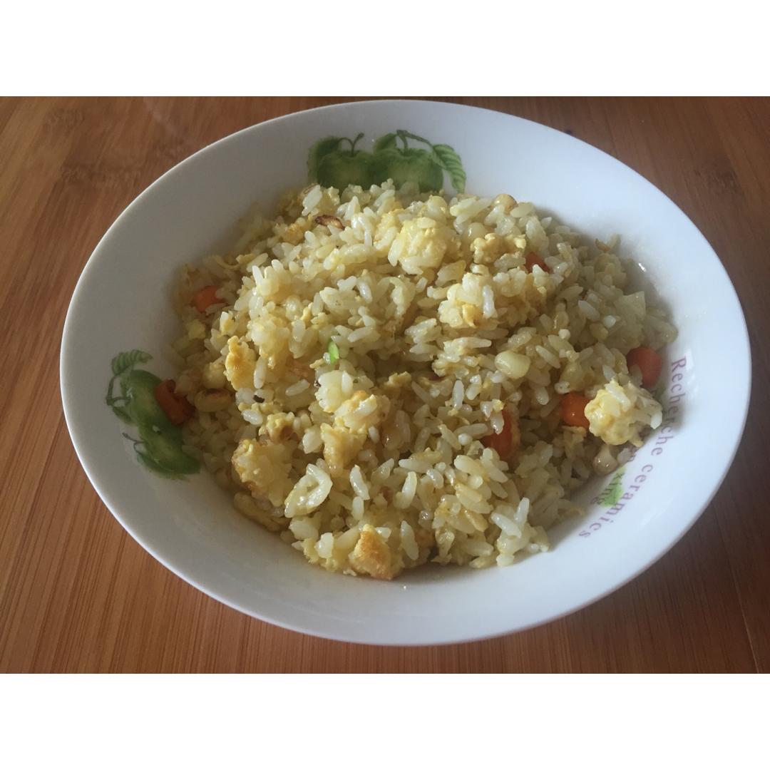 家常蛋炒饭