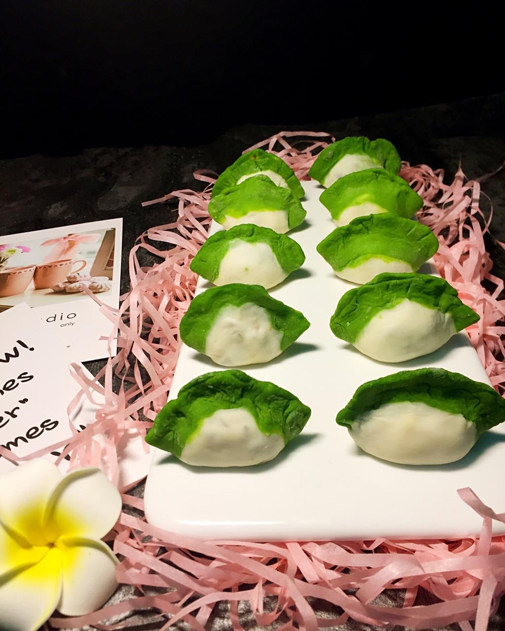 翡翠白玉白菜水饺详细版(附翡翠白玉白菜饺包法,翡翠白玉饺子皮两种制