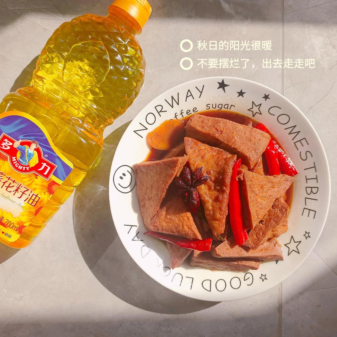 炖油炸豆腐