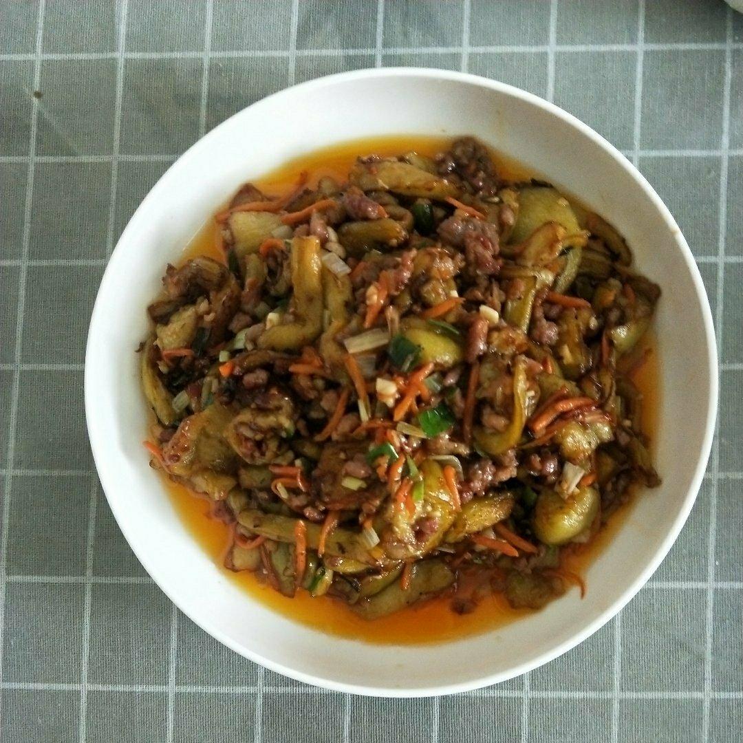 鱼香茄子是如此勾人，以至于连体重都不顾了！