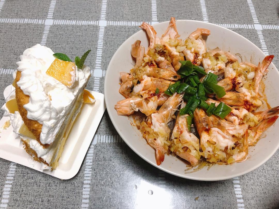 蒜蓉粉丝蒸大虾