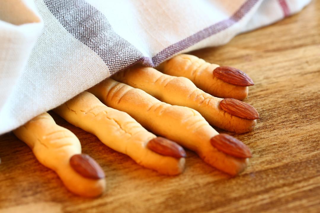 万圣节特辑│女巫手指饼干的做法