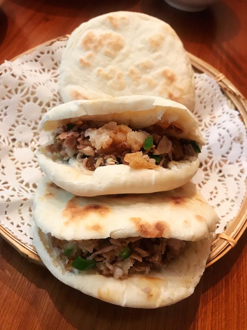 肉夹馍(白吉馍的制作)