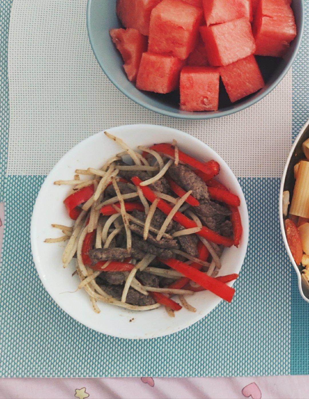 银芽小炒牛柳