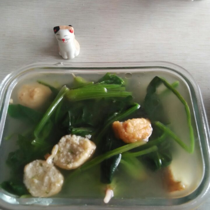 菠菜鱼丸 犹如初恋