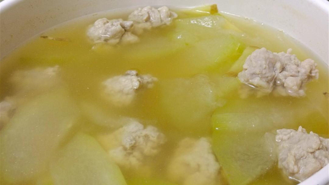 不用油不开油锅【冬瓜肉圆汤】