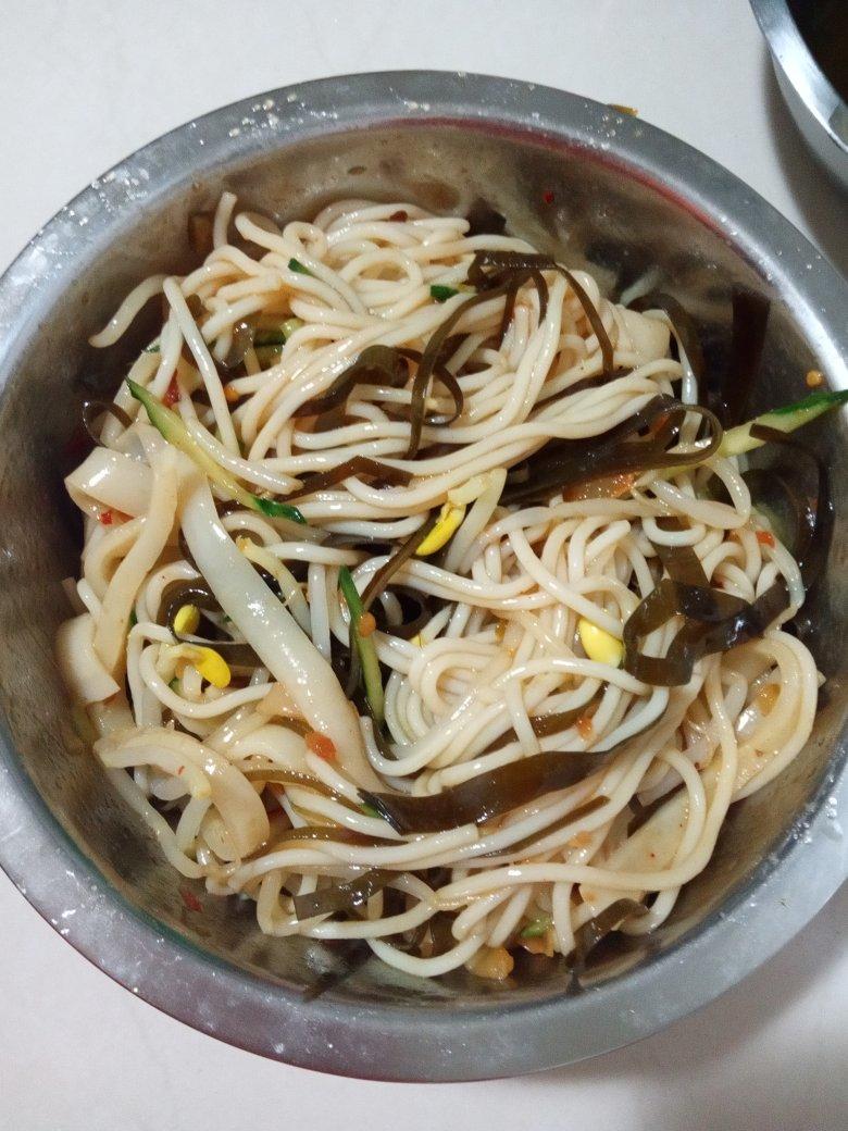 万能快手凉皮❗️不用洗面❗️不破皮❗️