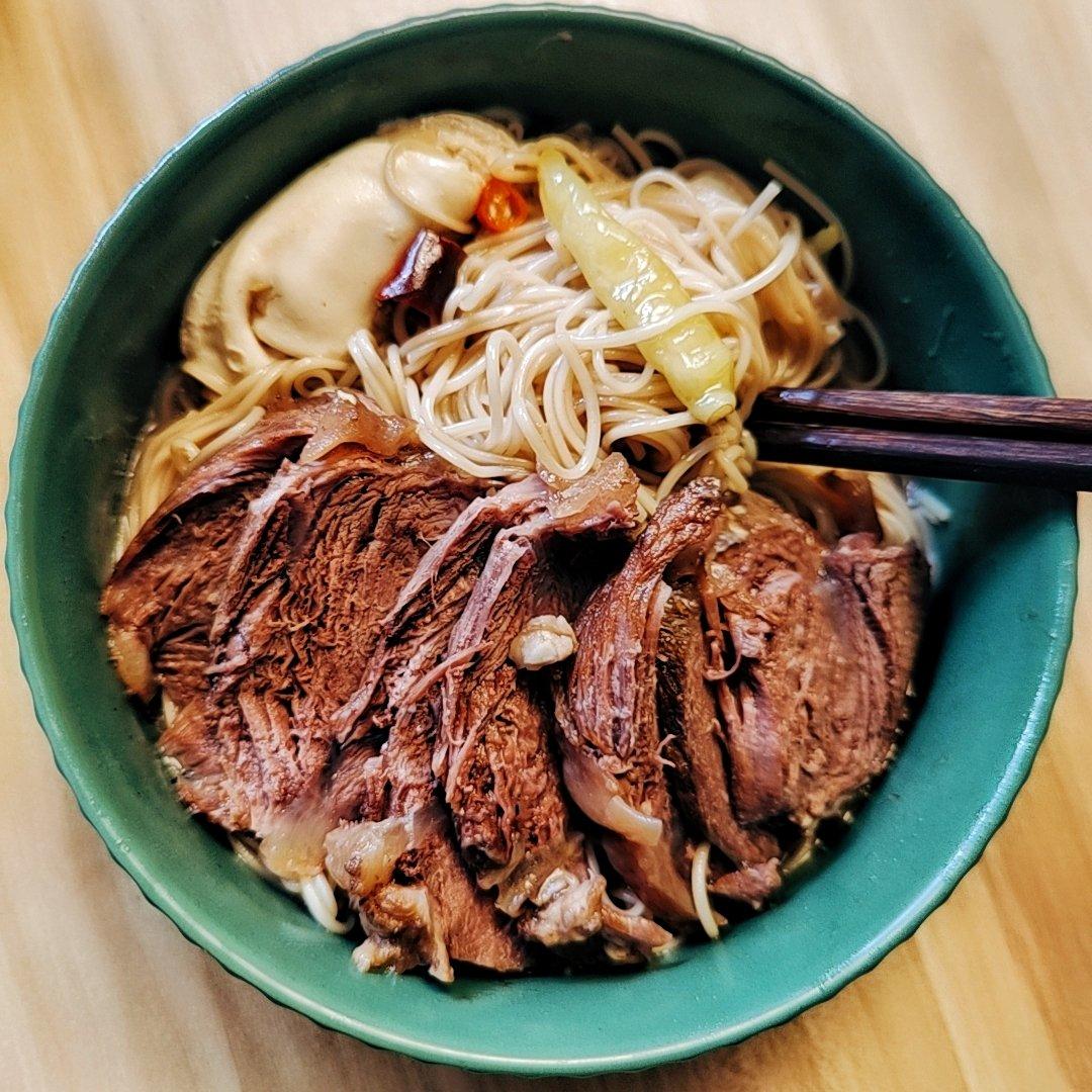 高压锅版酱牛腱