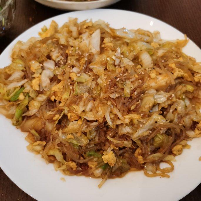 家常小炒：包菜炒粉丝