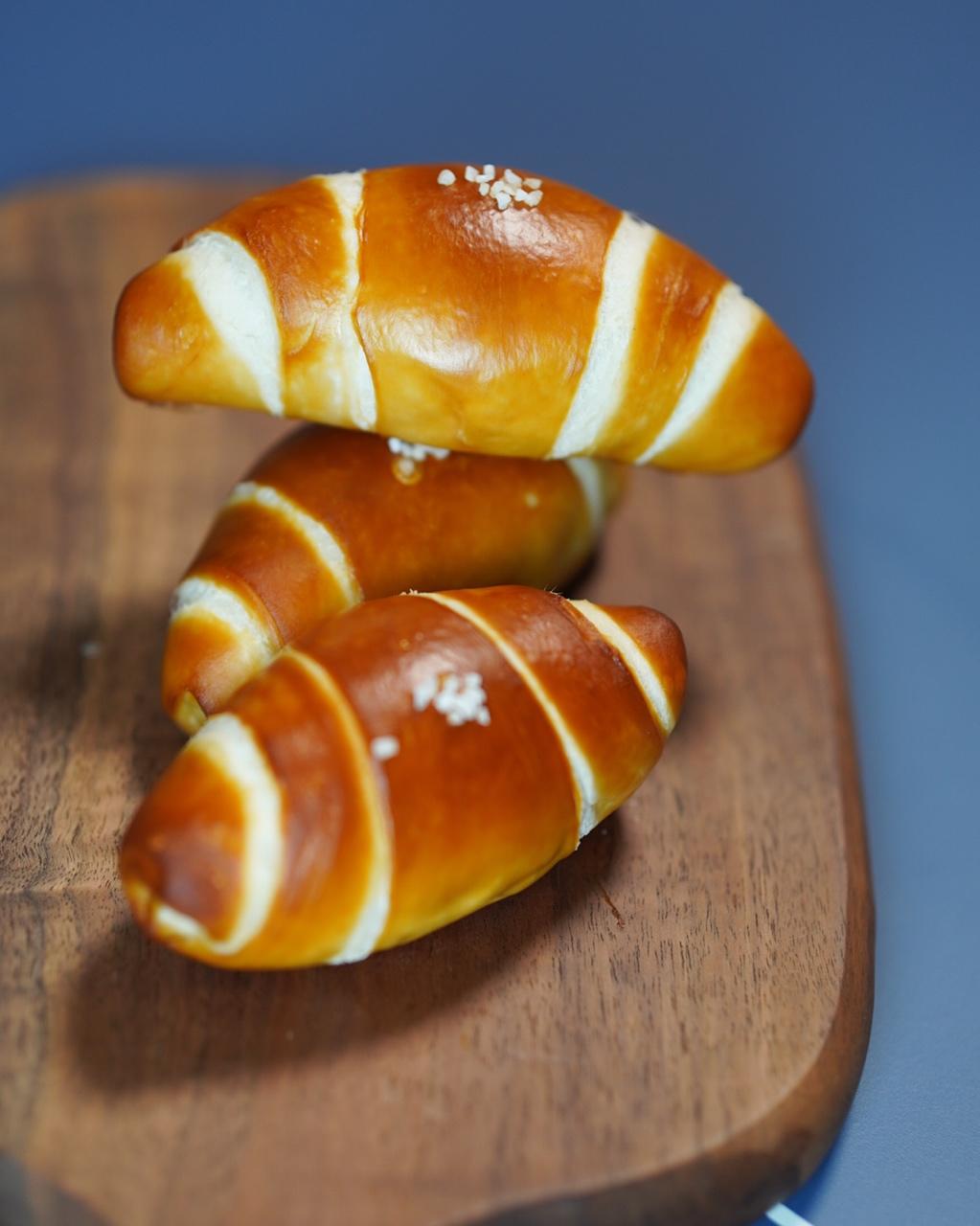 德国碱水面包/普雷节/中国结/绣球/红豆碱水棒/五股辫/六股辫/碱水球