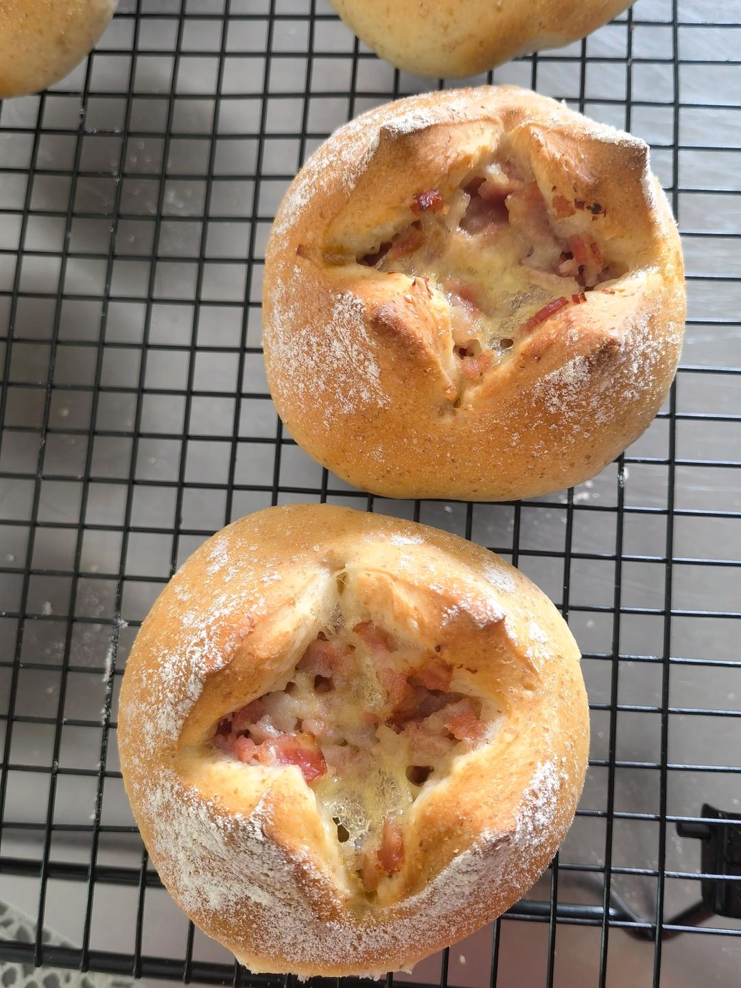 全麦芝士熔岩面包