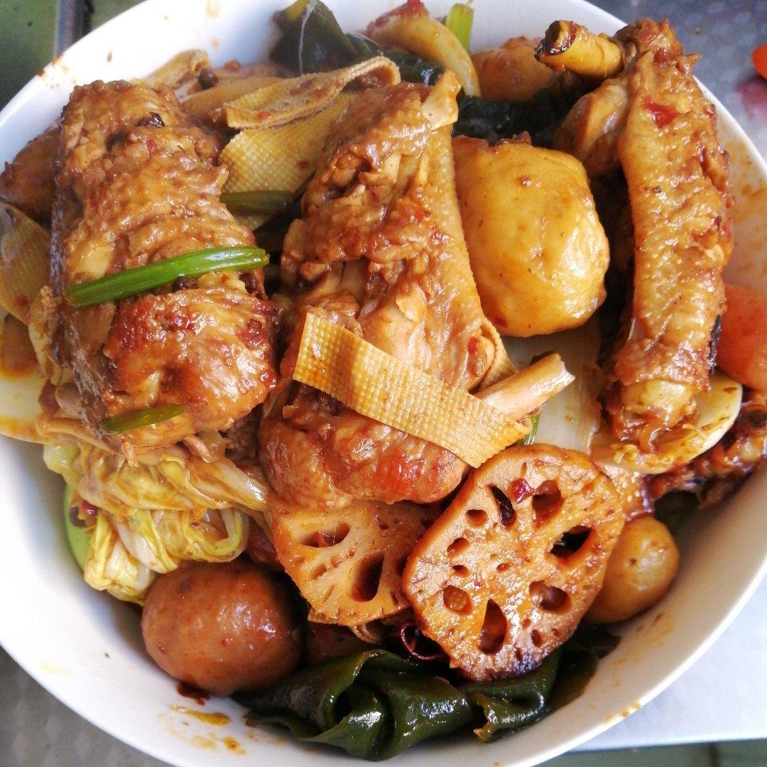 海底捞零失败宴客菜-鲜虾鸡翅排骨麻辣香锅