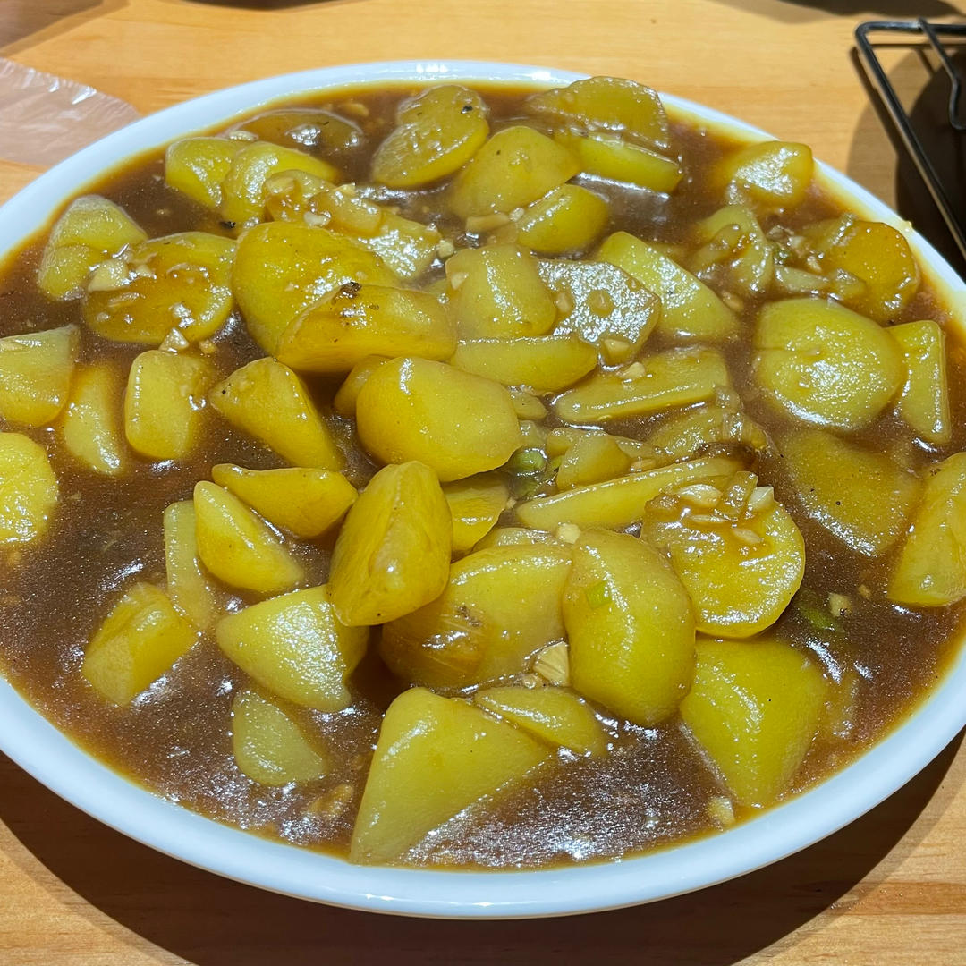 🔥巨下饭，软糯入味！比肉还好吃的红烧土豆