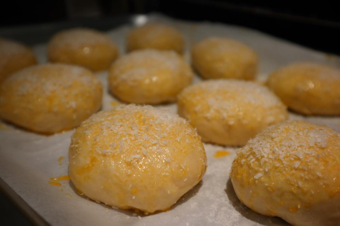 椰蓉奶酥小餐包