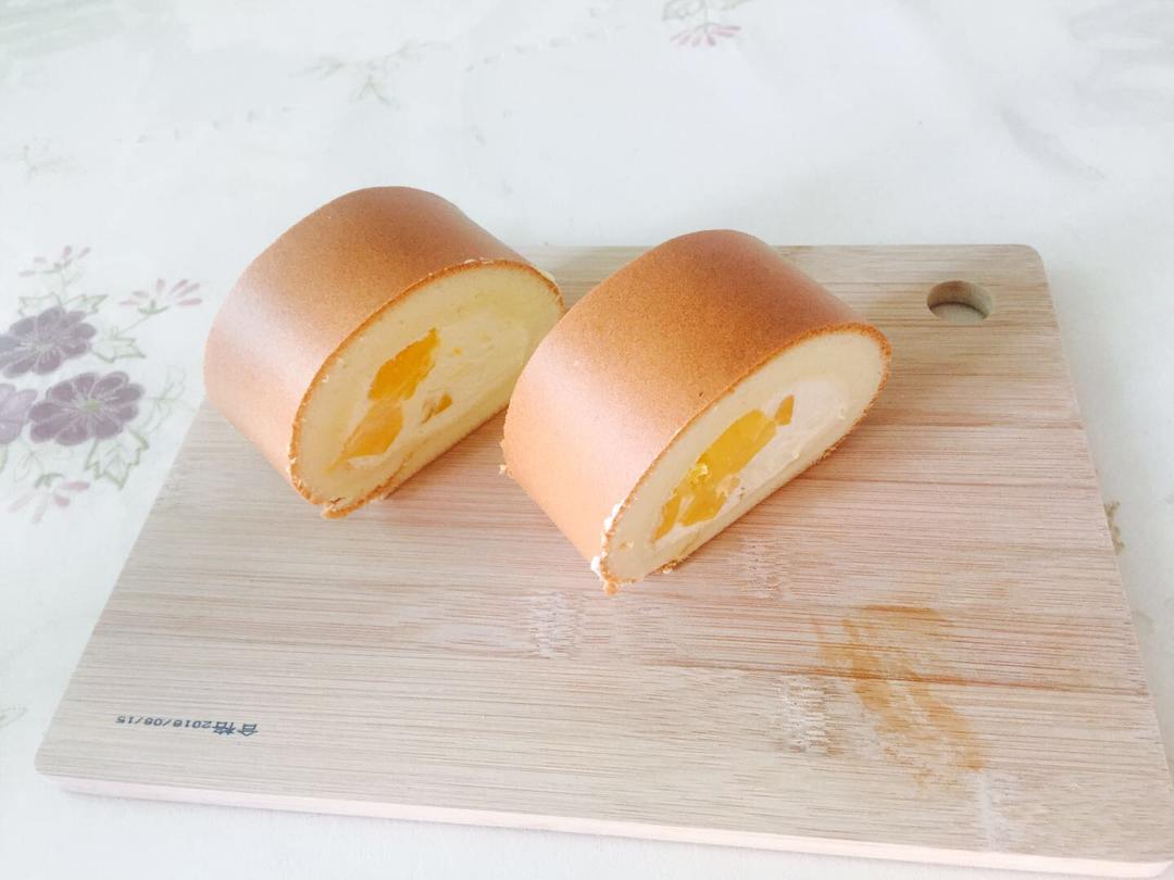 胖乎乎奶油芒果卷/不开裂不掉皮全过程详细图解烘焙视频/蛋糕篇6：「厚卷」