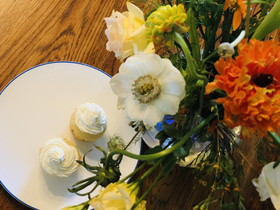 经典圣诞纸杯蛋糕，有爱的圣诞礼盒