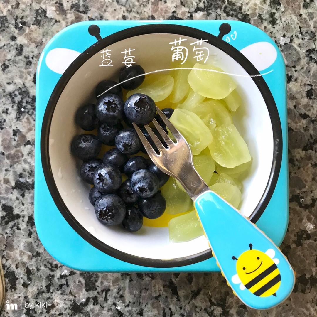 宝宝加餐水果