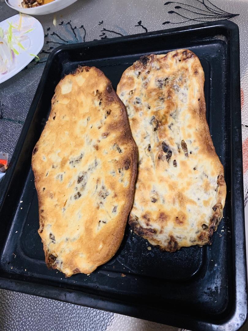 梅干菜鲜肉锅盔