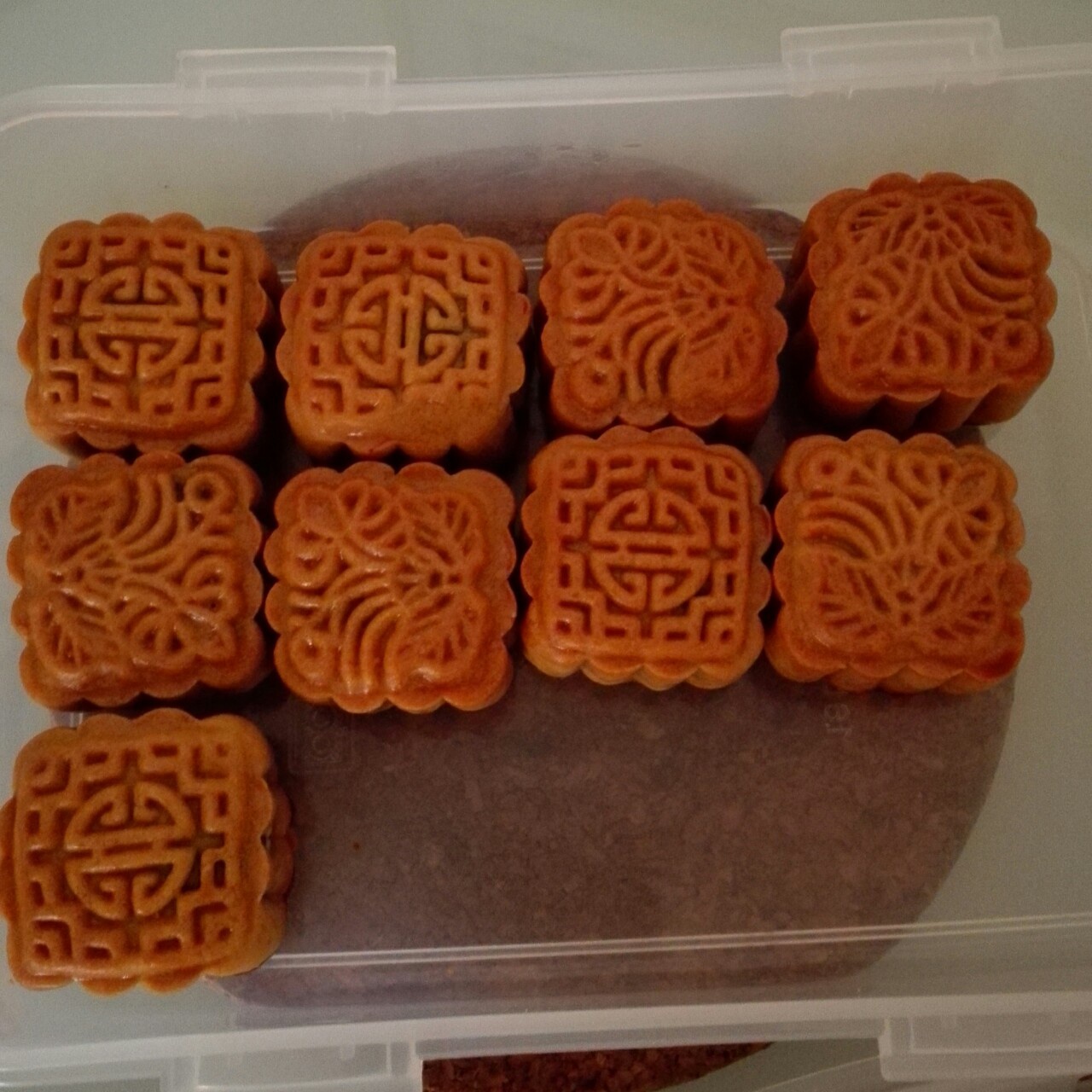 广式月饼——蛋黄莲蓉月饼