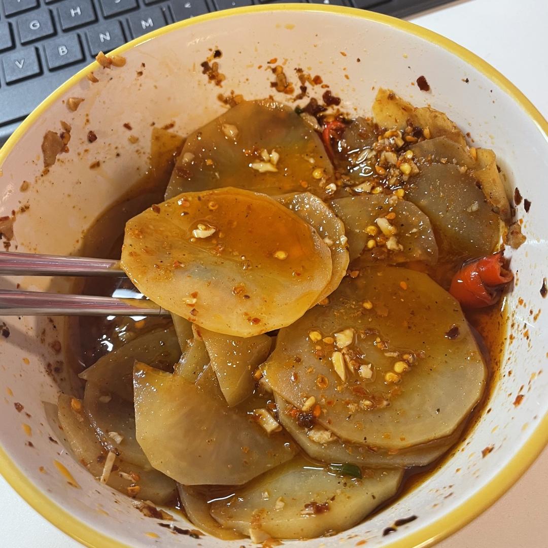 校门口香辣土豆片试了很多种料终于成功了