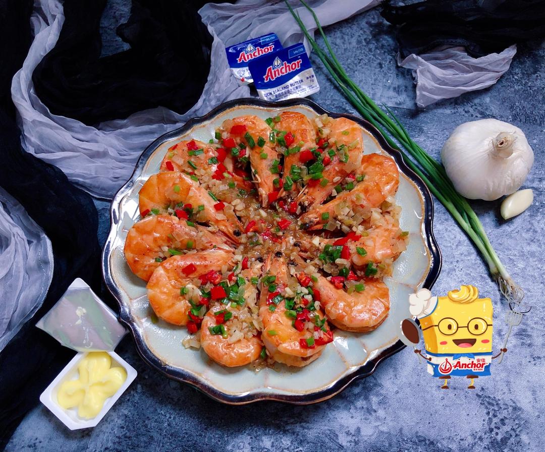 黄油蒜蓉煎大虾