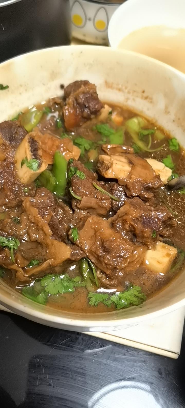家常红烧牛排骨