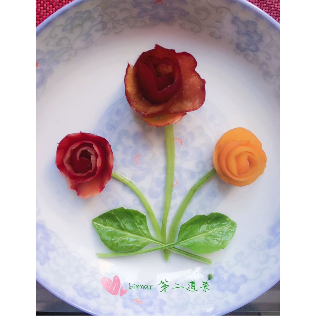 桃李杏春风一家