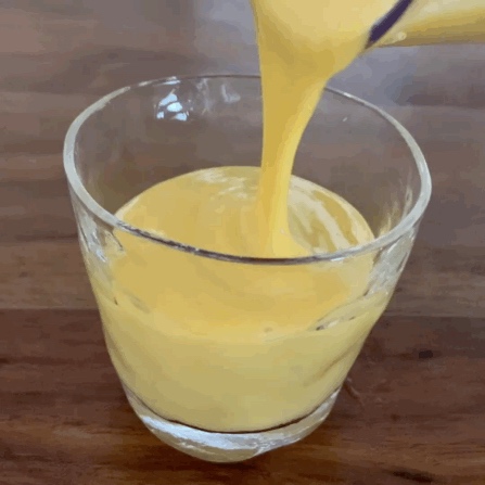 香蕉奶昔的做法