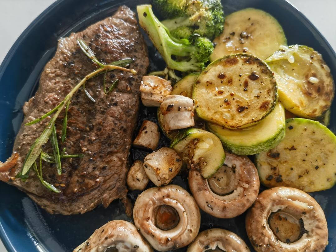 这么做厚切西冷牛排，不香吗