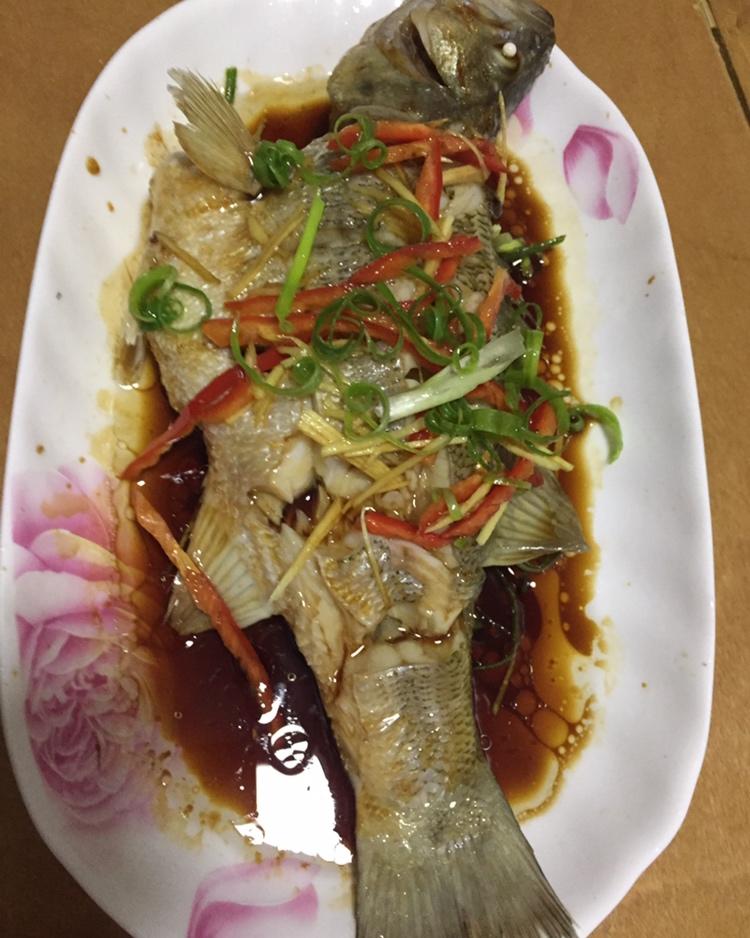 清蒸鲈鱼