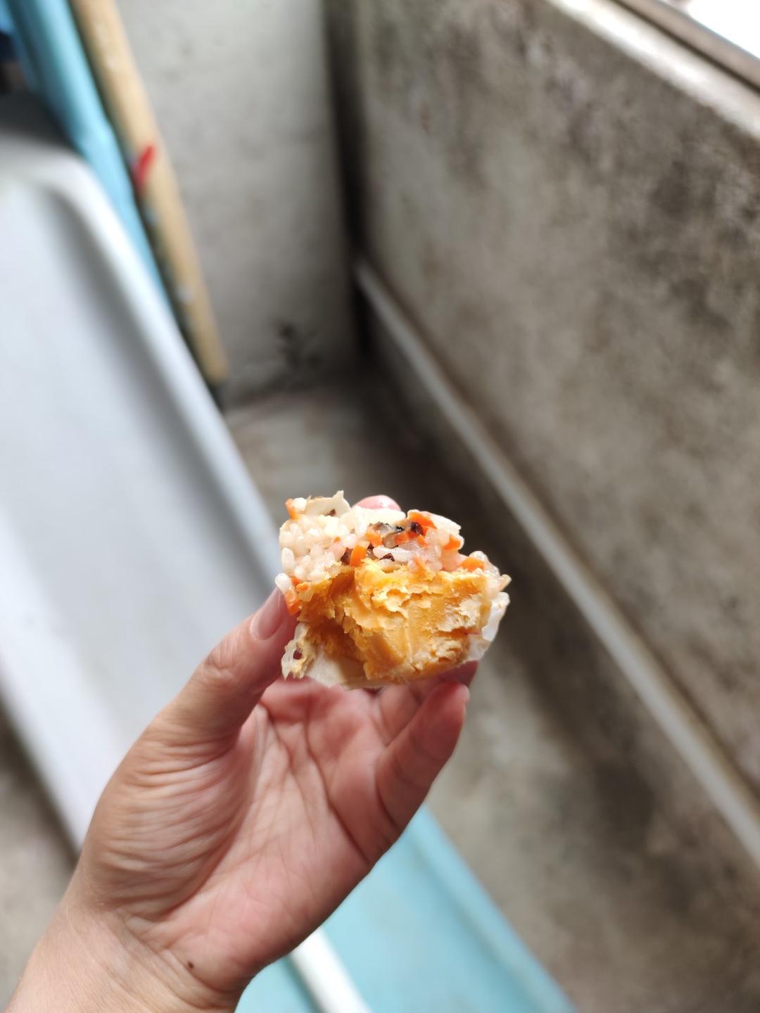 鸭蛋糯米饭