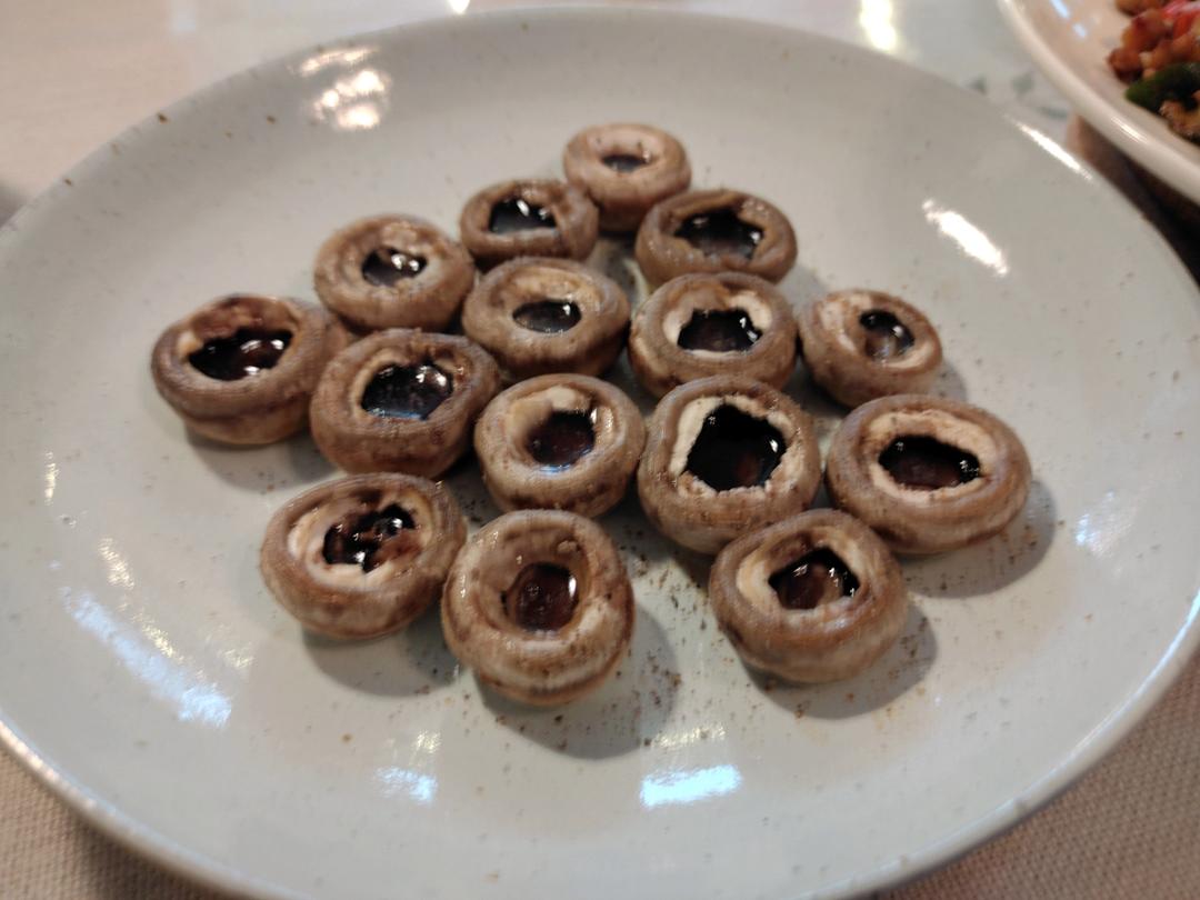 保留最原始鲜味儿的煎口蘑