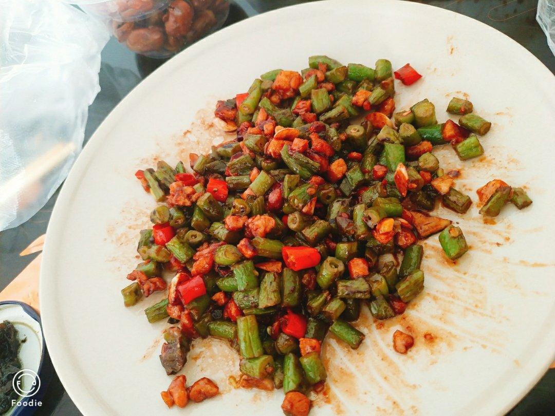 肉沫豆角下饭菜