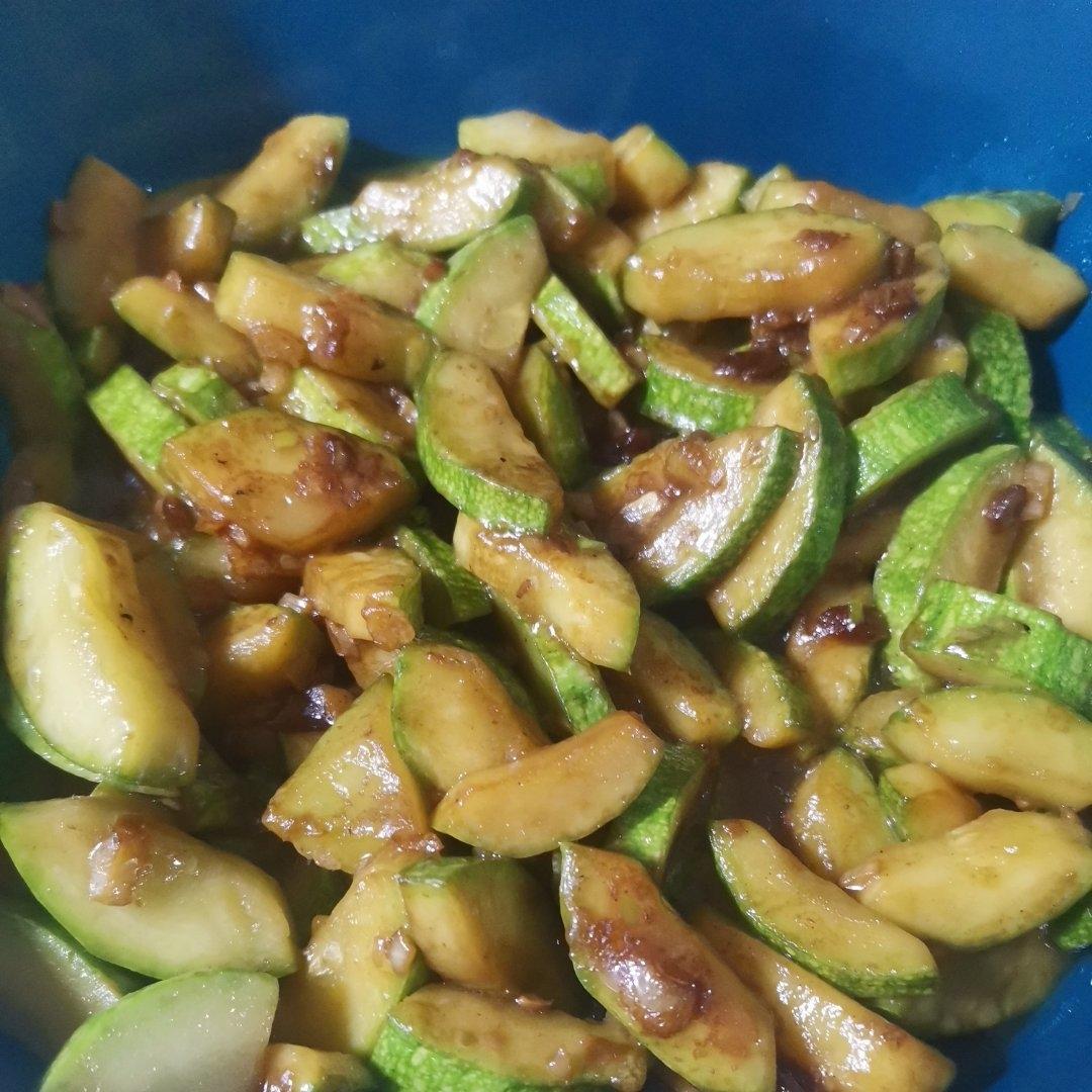 酱爆西葫芦