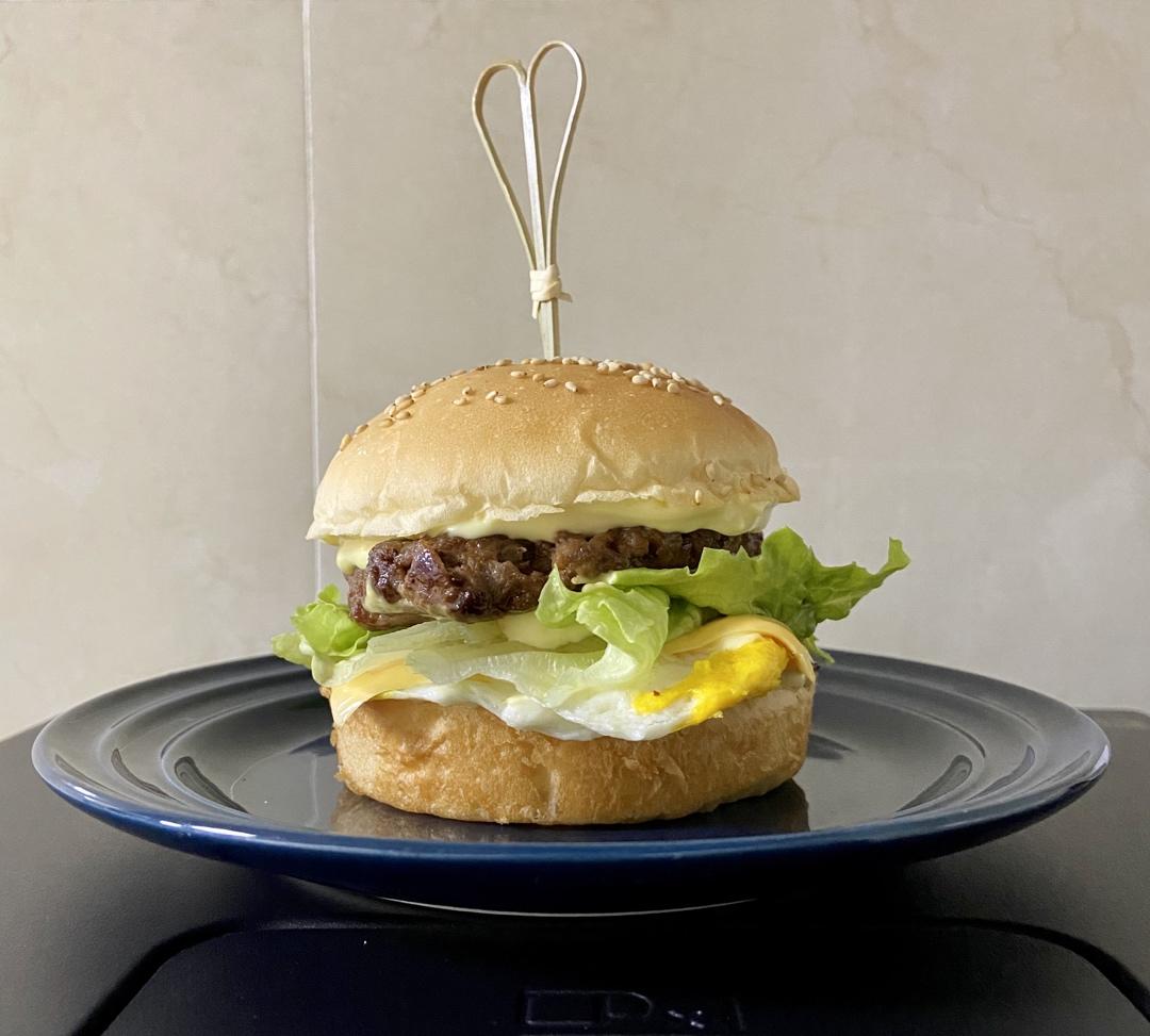 牛肉饼，汉堡肉饼