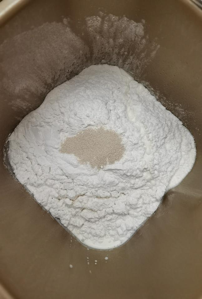 纯奶手撕吐司的做法 步骤1