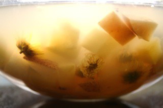水果菊花茶
