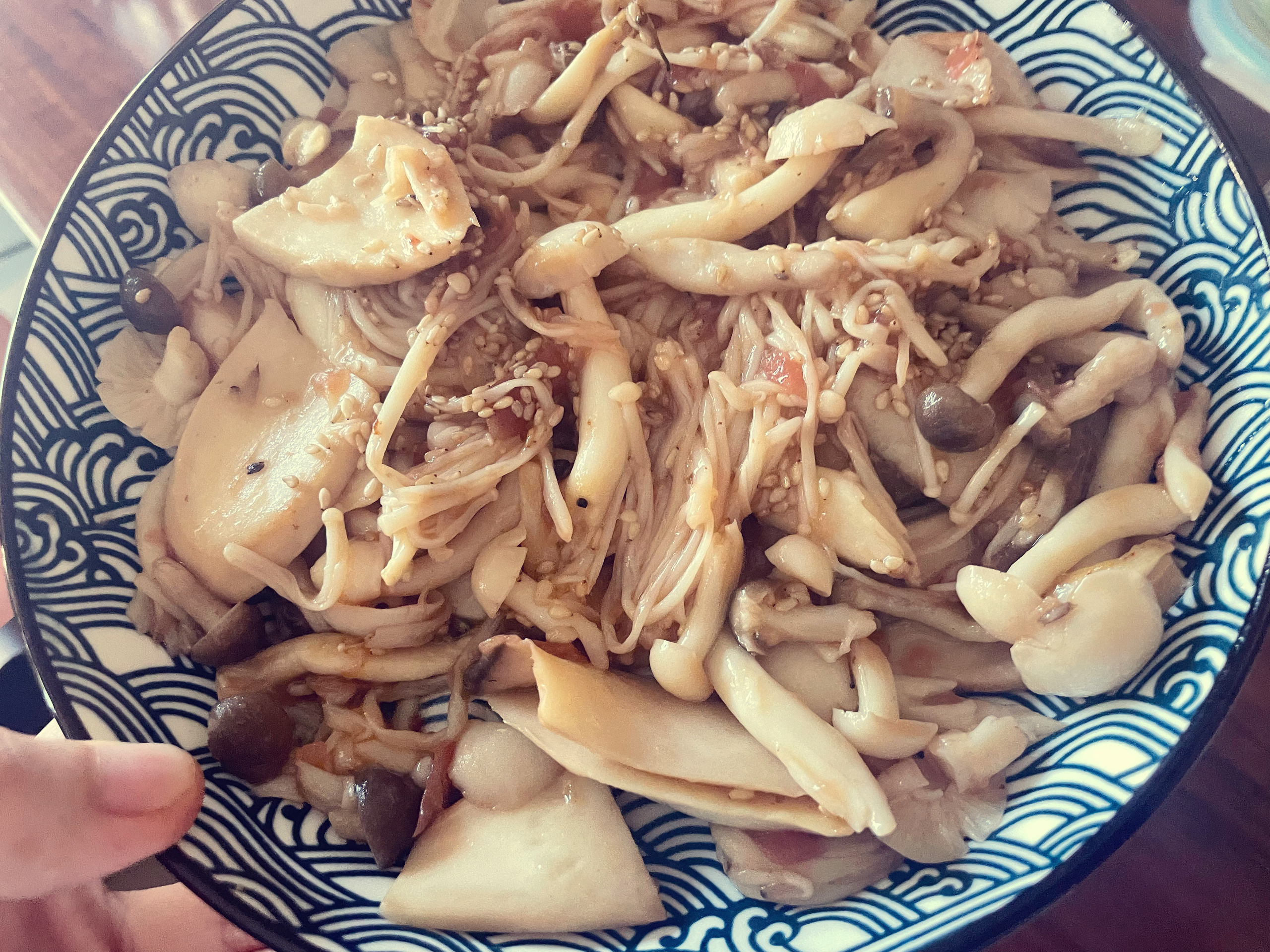 梅子蚝油风味炒蘑菇