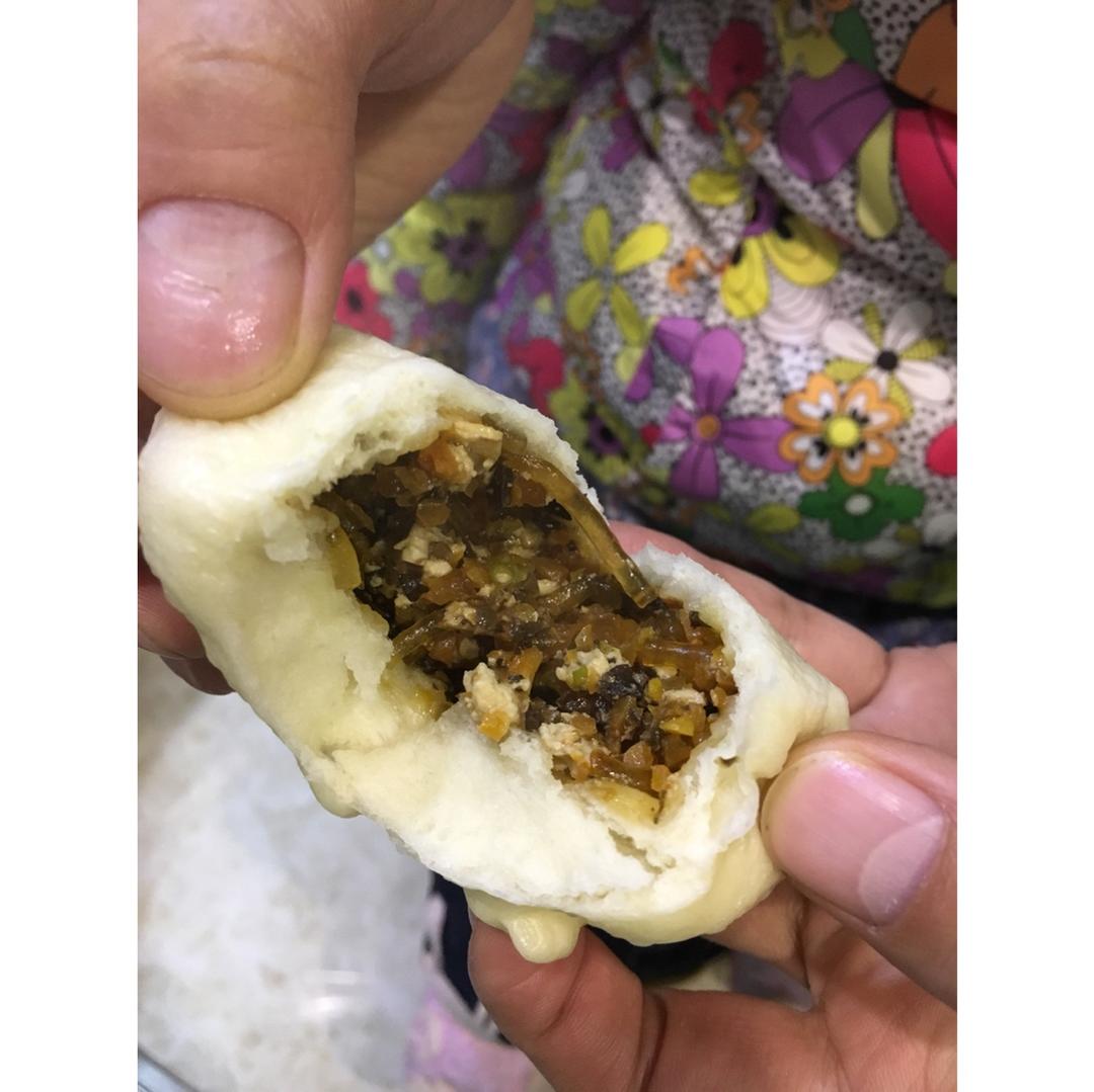 胡萝卜豆腐包