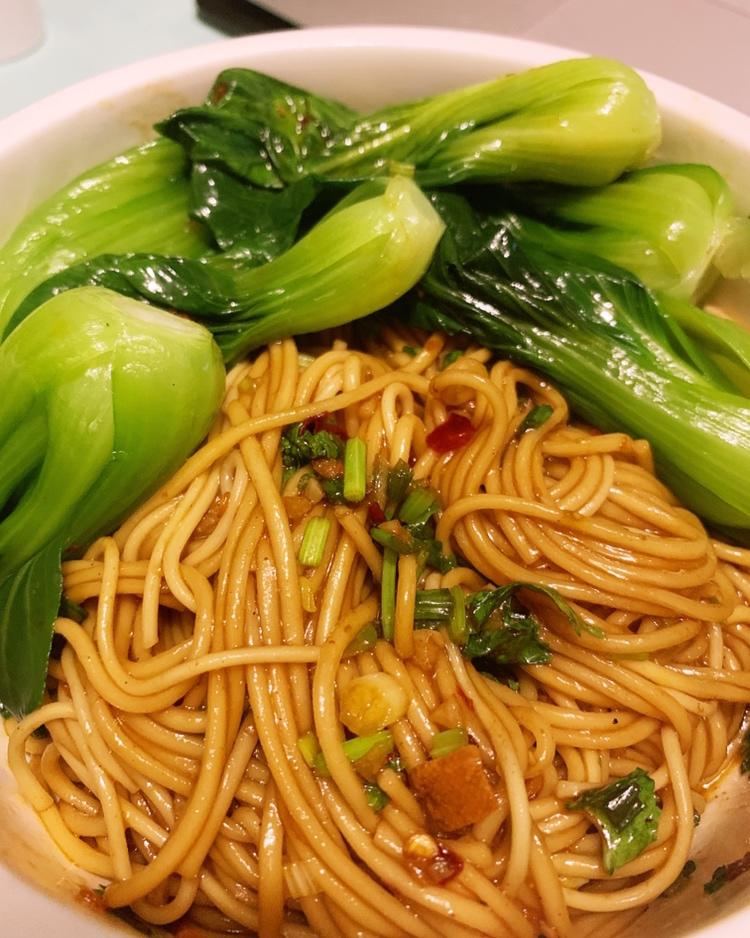 酸辣凉拌面